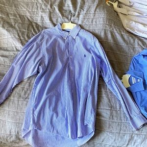 So many nice and very good condition dress shirts. Mostly XL but some L.